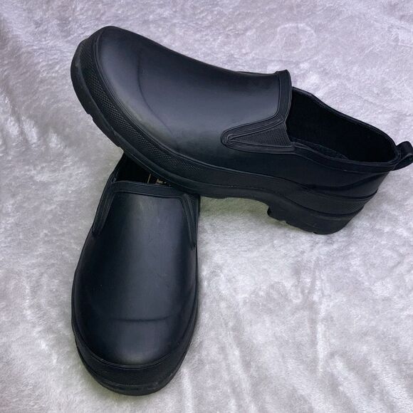 NWT RANGER 9 Unisex black waterproof slip resistant shoe - Picture 1 of 11